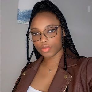 Meet your Posher, Gabrielle